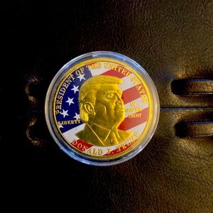 Donald Trump Gold Coin